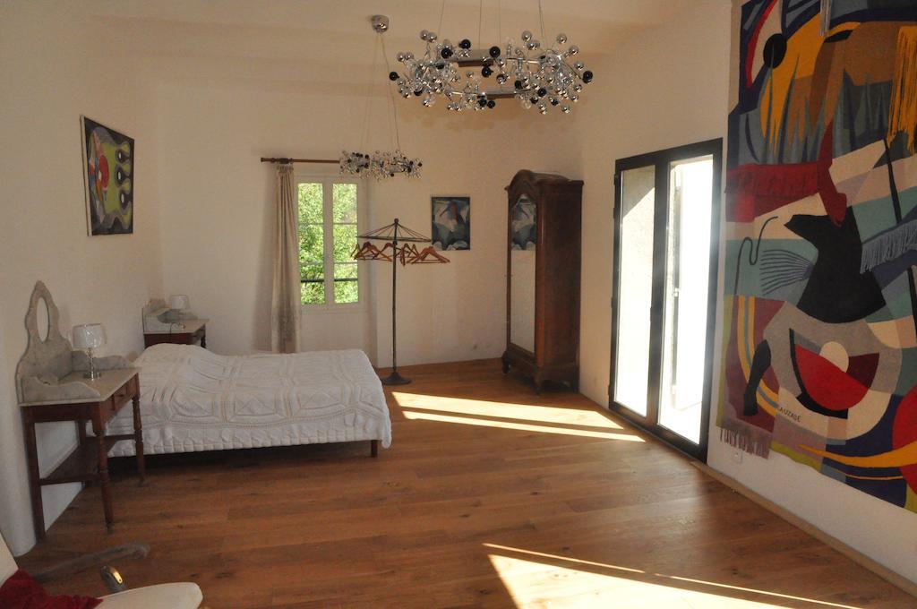 Bed and Breakfast Pavillon de Beauregard Aix-en-Provence Habitación foto