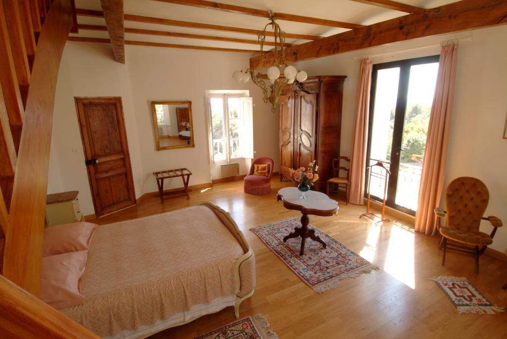 Bed and Breakfast Pavillon de Beauregard Aix-en-Provence Habitación foto